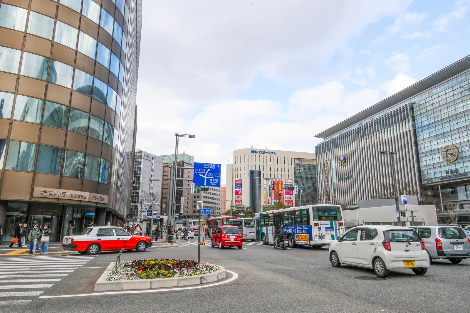 ペーパードライバーが運転を再開するためのステップ：怖さを安心に変えるコツ